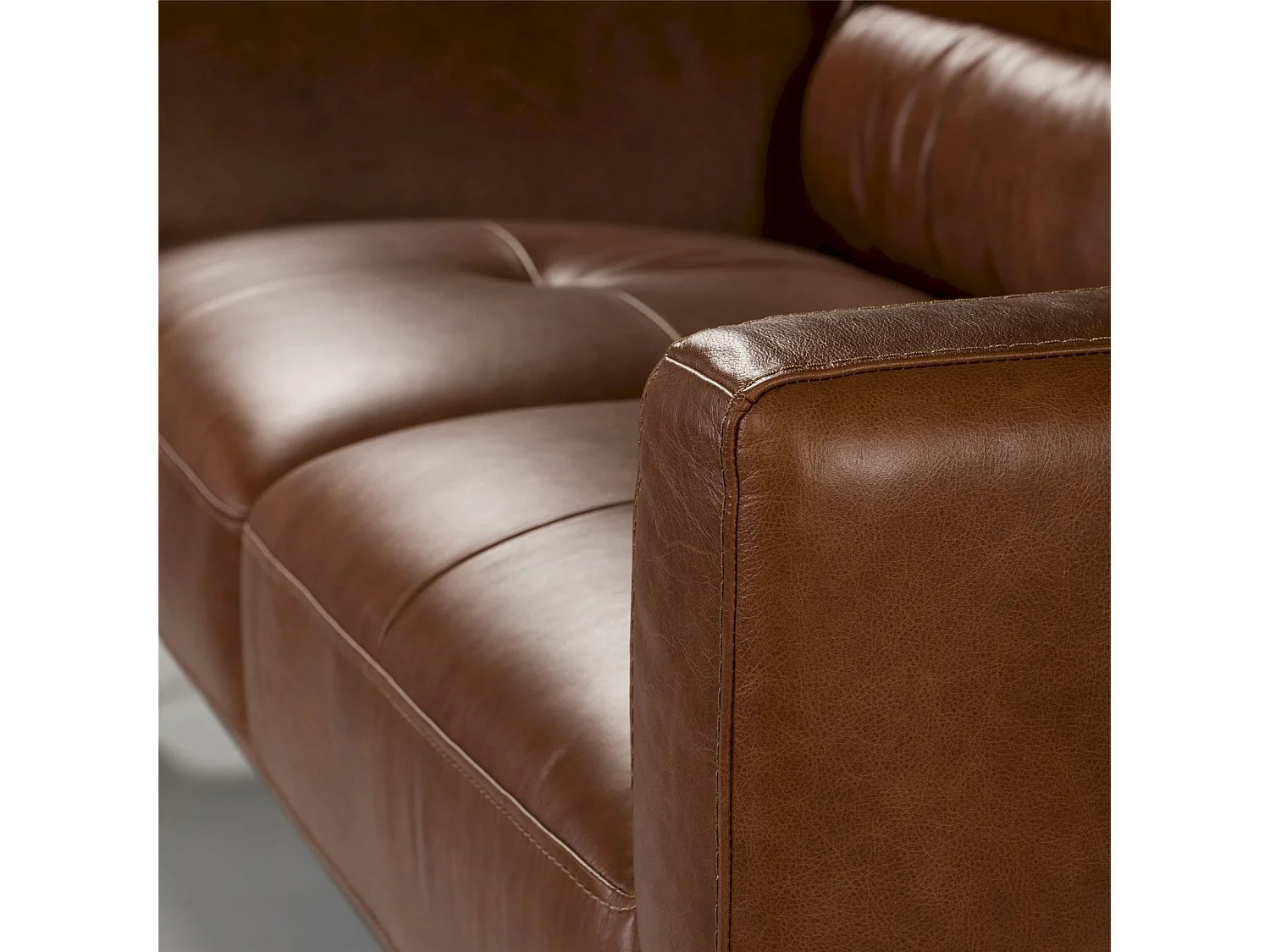 Canapé 3 places en cuir pieds bois