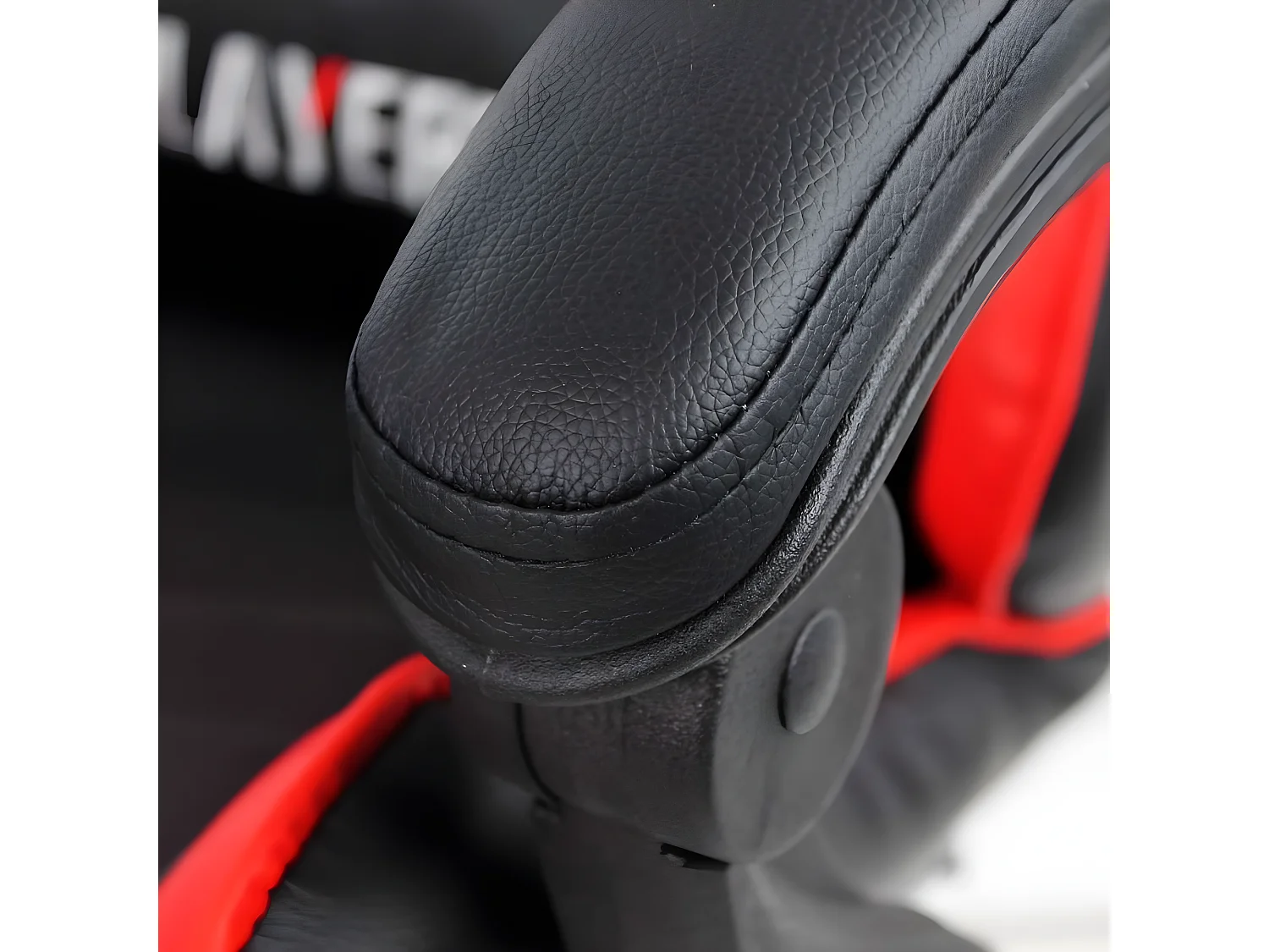 We Home - Chaise gamer ergonomique rouge et noire avec dossier inclinable