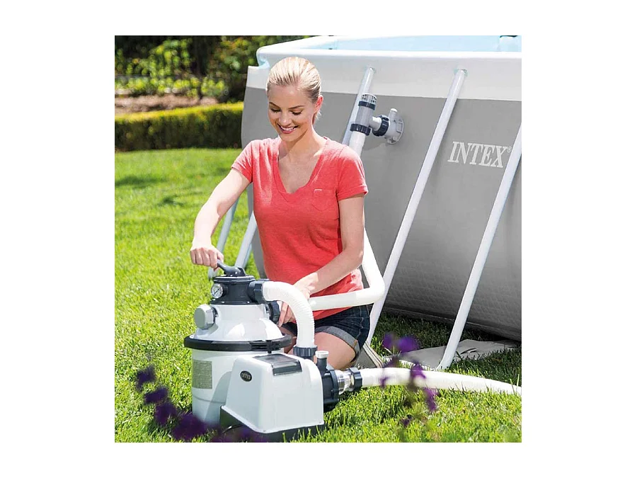 Pompe de filtration à sable pour piscines 10500 l/h Intex 26648