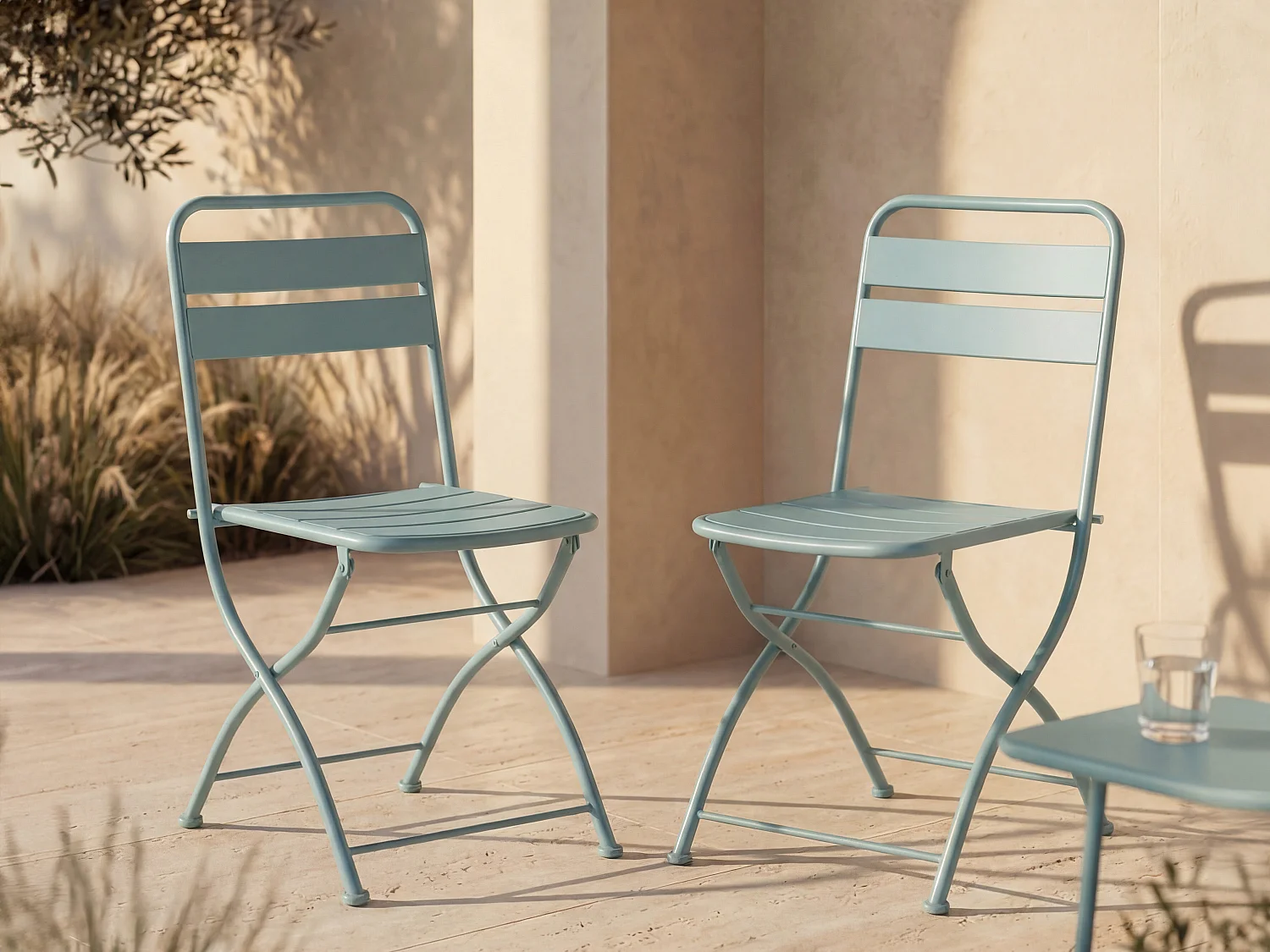 Lot de 2 chaises de jardin pliantes en métal - Vert amande - MIRMANDE de MYLIA