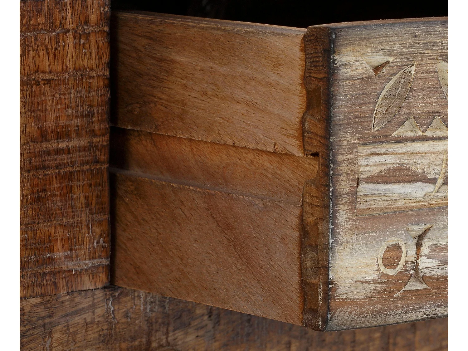 Maneesh Dressoir 4 Deuren 4 lades Mix