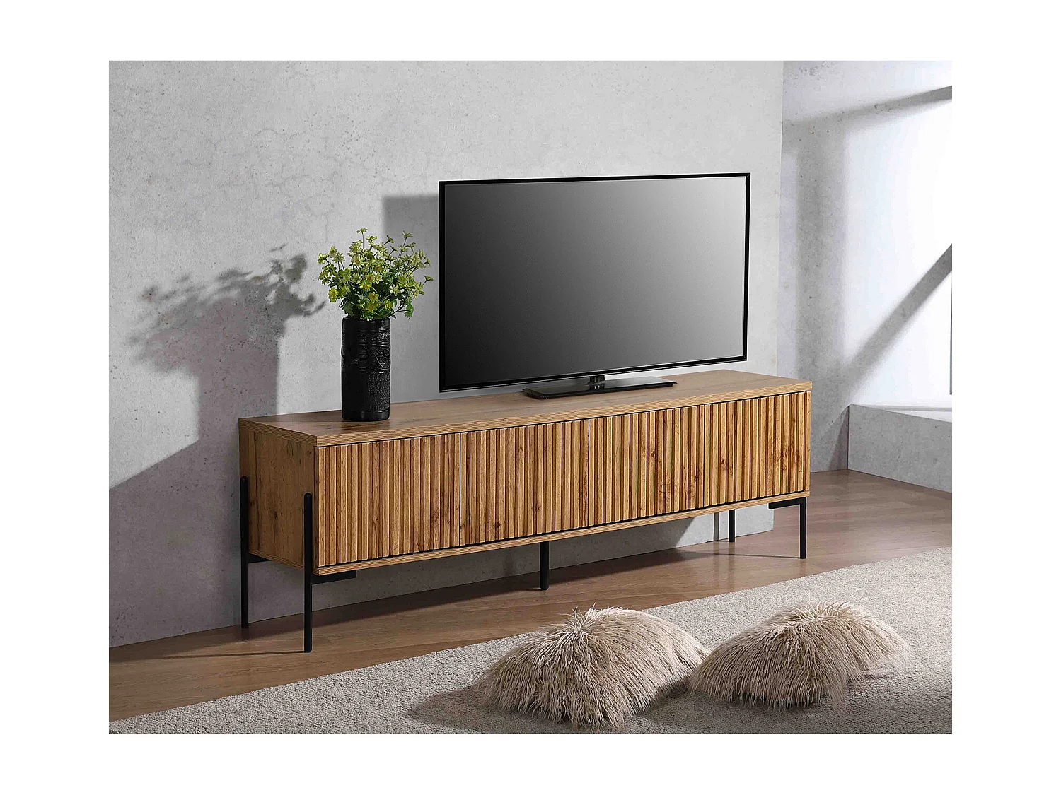 Charlie Lowboard 4 ante