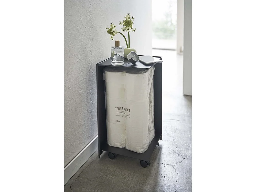 Contenitore per toilette con rotelle