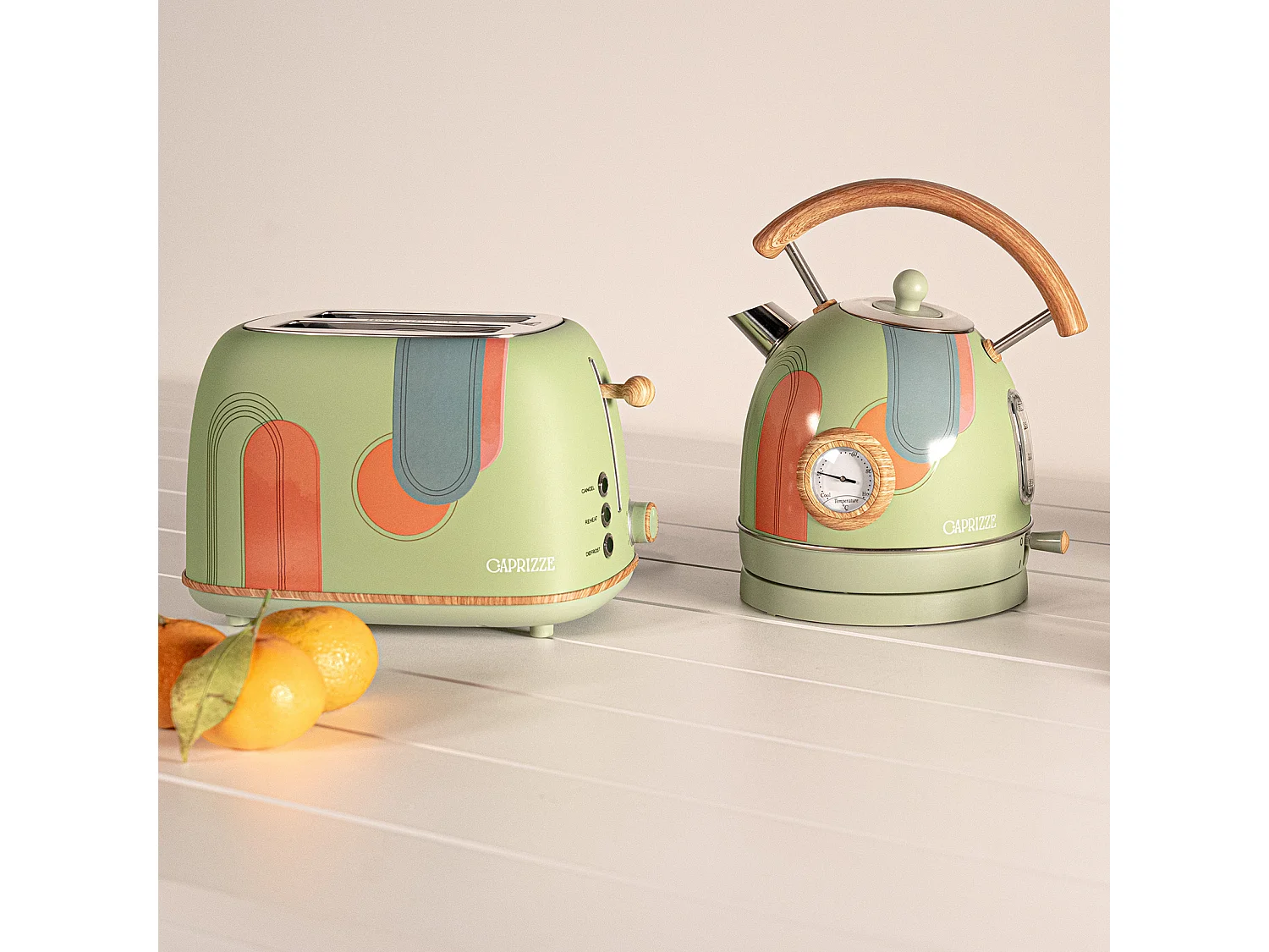 Pack Tostadora de Pan Caprizze Kaito con Doble Ranura Extra Ancha y Hervidora Nara Color Verde Mate Floral Diseño Retro Vintage