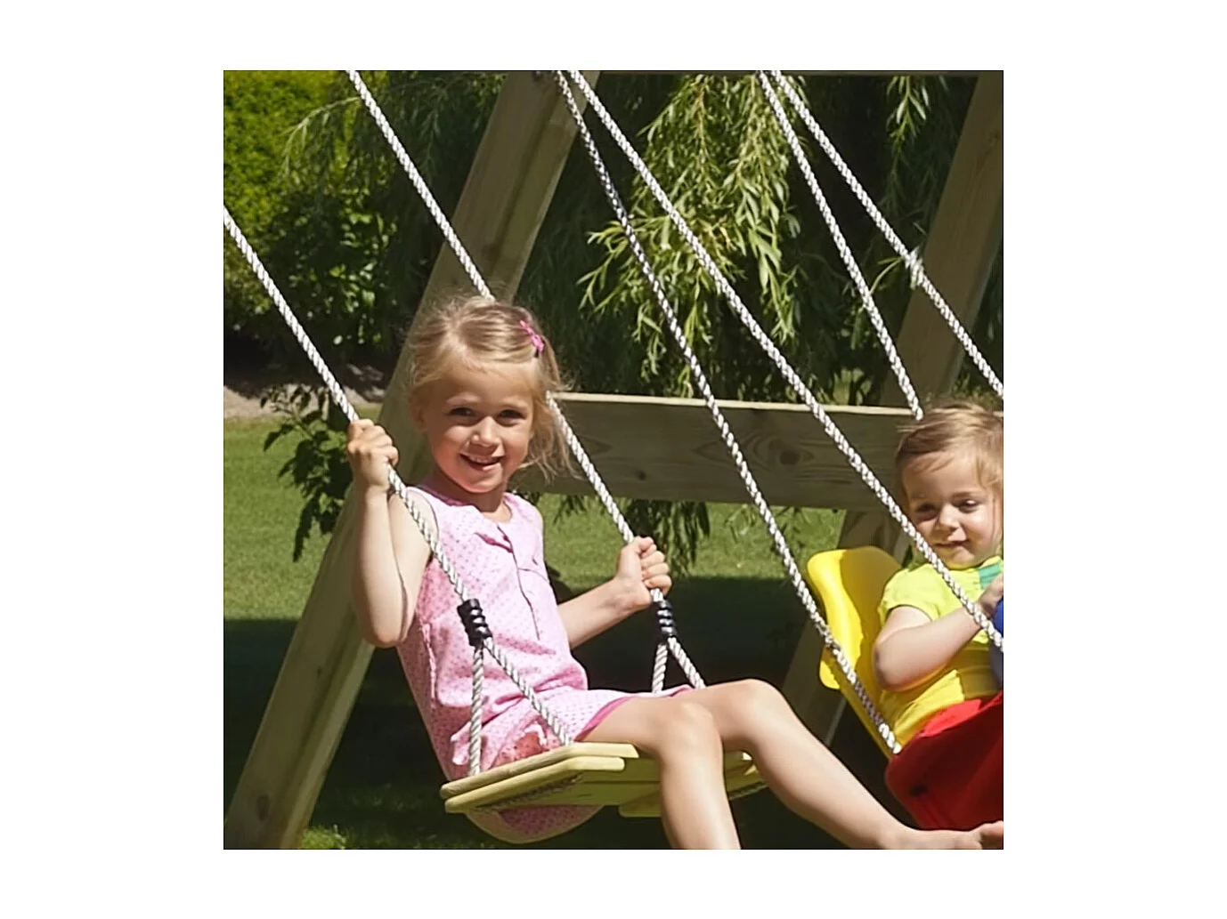 Altalena in pino trattato con corde di canapa sintetica 44x17,5cm