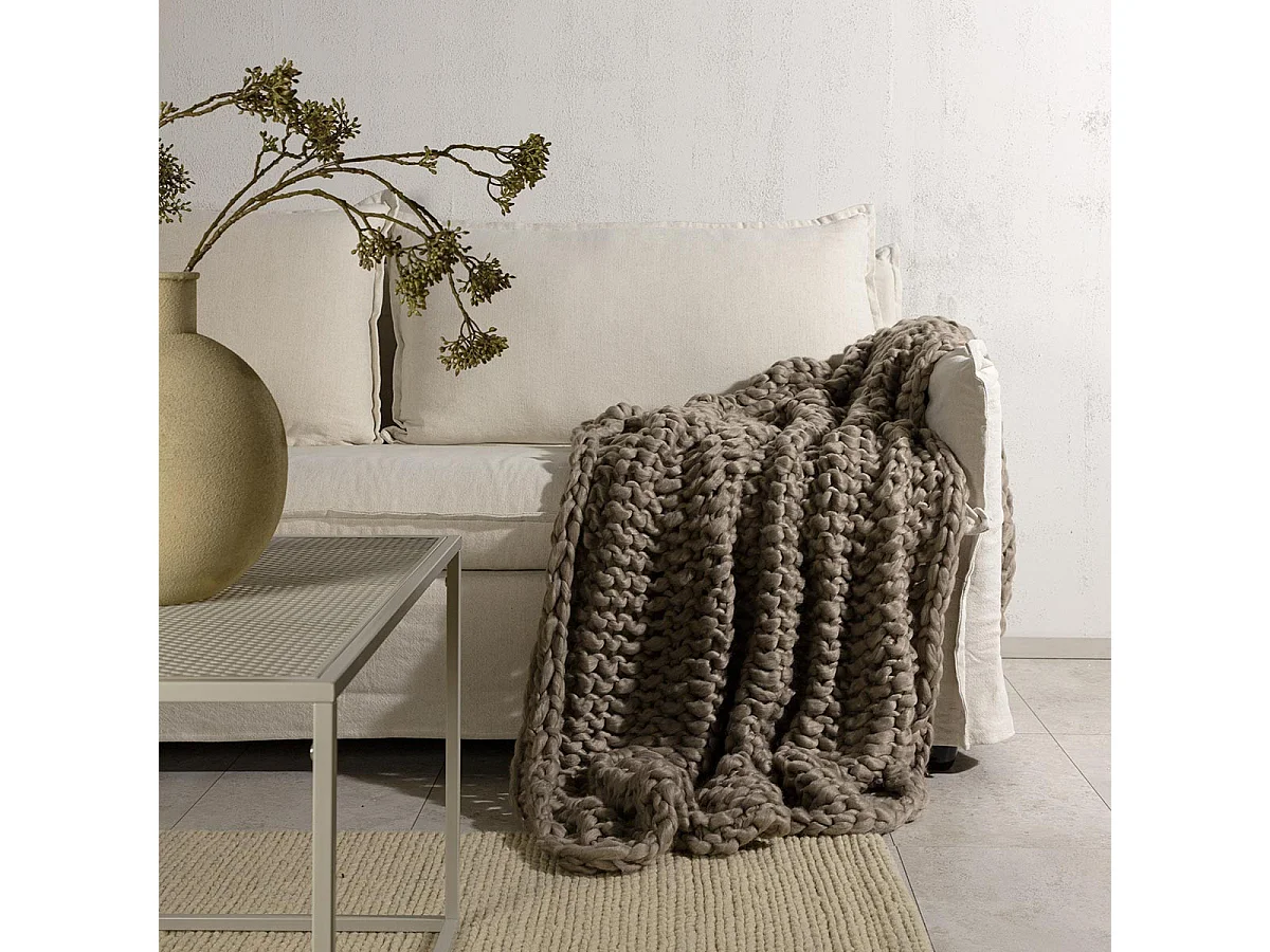 Kate plaid 170x130cm bruin.