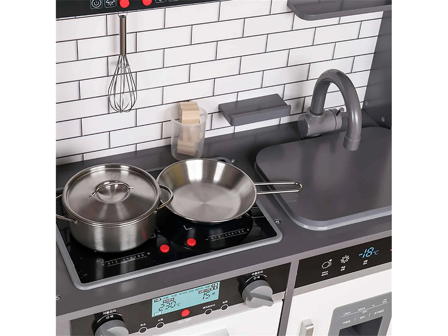 Cuisine pour Enfants Bois Little Kitchen Outdoor Toys 65x30x93 cm Blanc Accessoires Lumières Sons