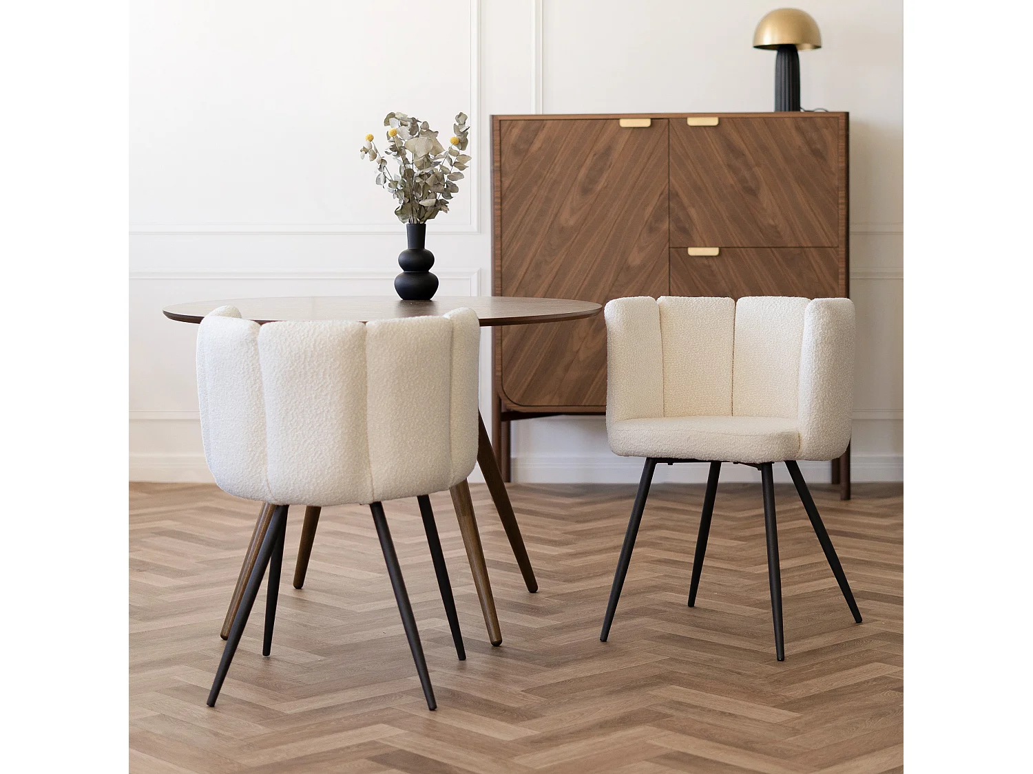 Set di 2 sedie in tessuto riccio beige con gambe in metallo - Cosette