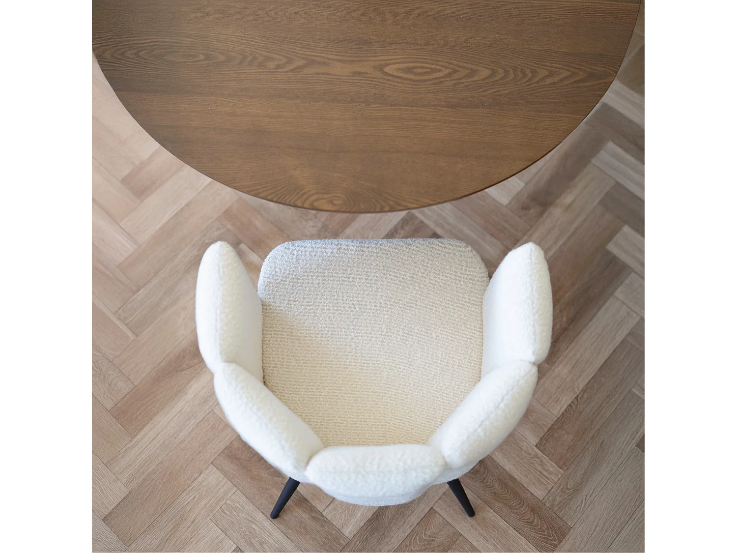 Set de 2 sillas en tejido bouclé beige con patas de metal - Cosette