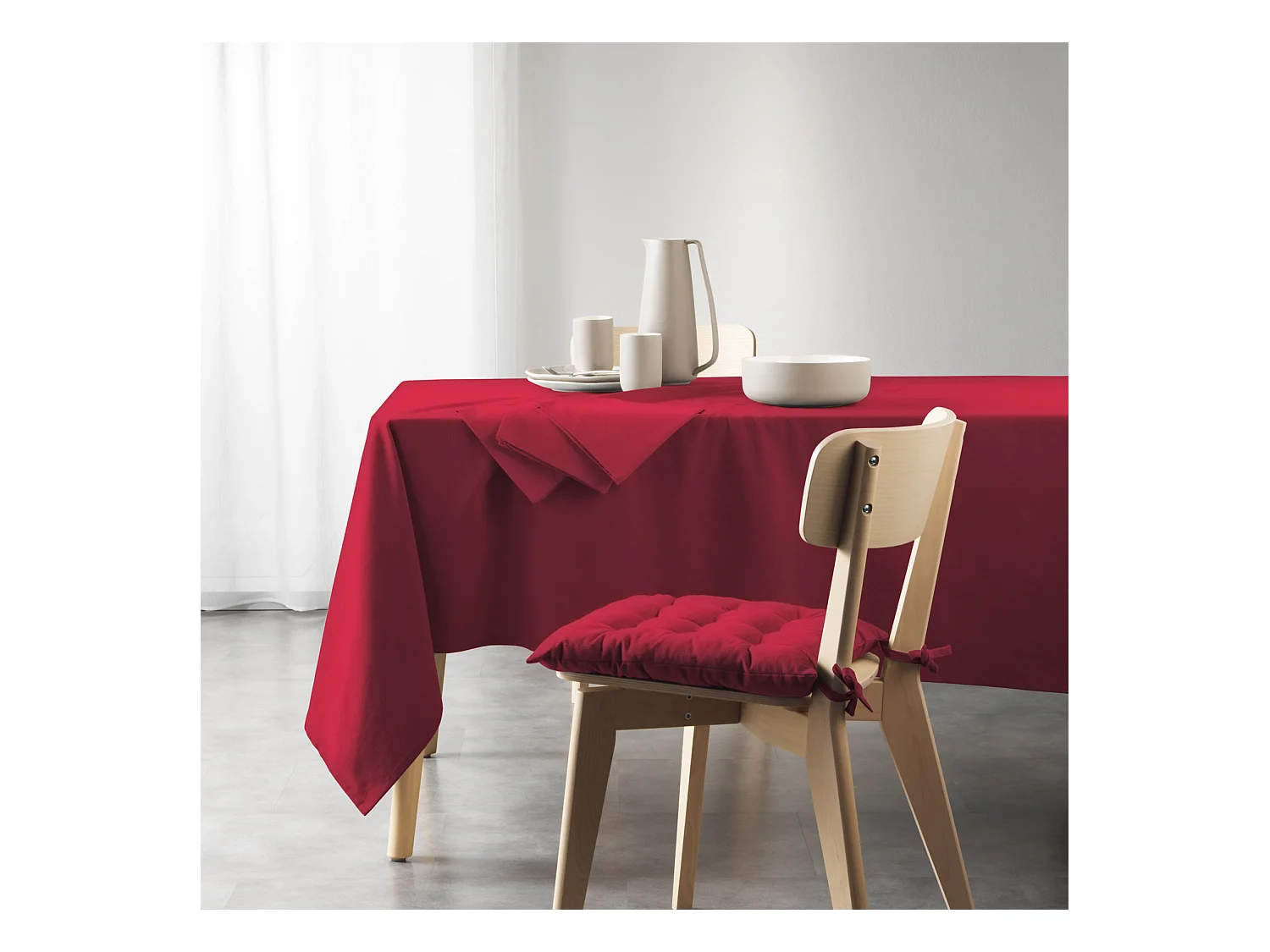Nappe Rectangulaire "Mistral" 140x240cm Bordeaux