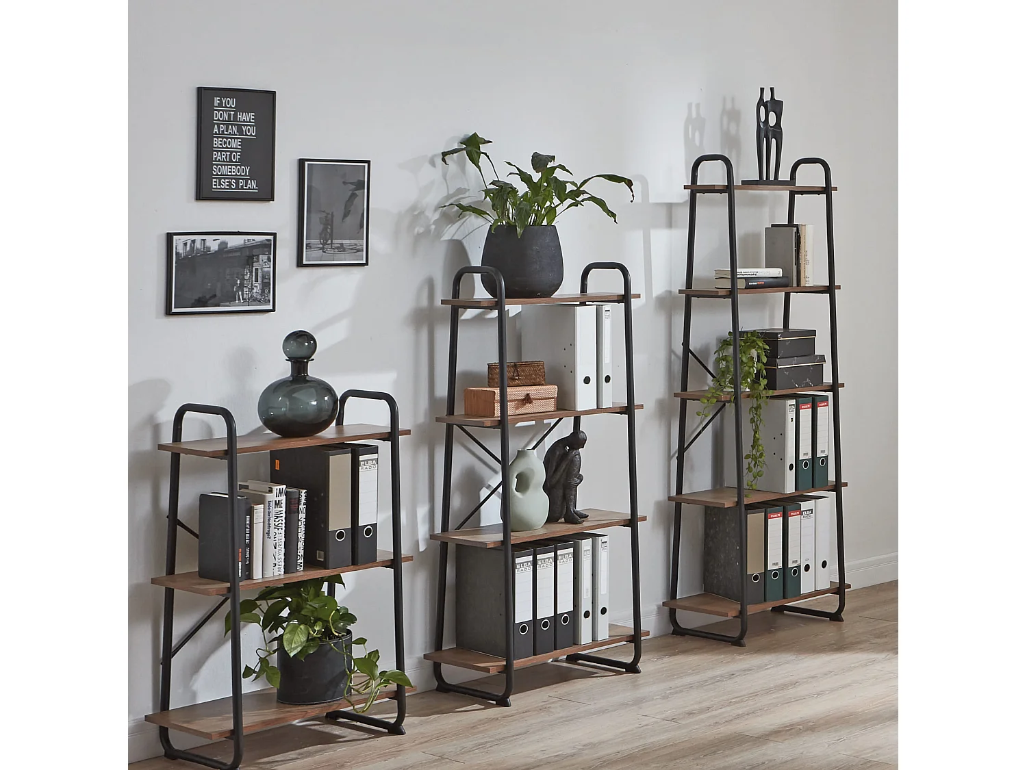 Etagère 3 plateaux en bois imitation chêne et noir laqué - ET15052