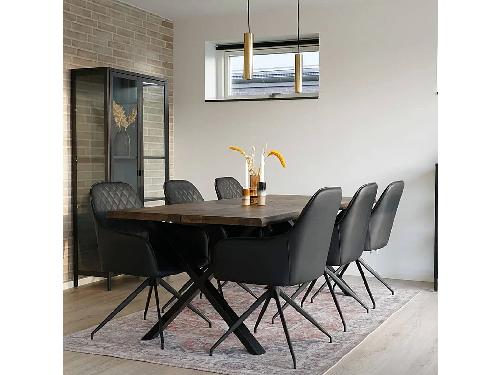 Harbo Esszimmerstuhl mit Drehfuß schwarz.