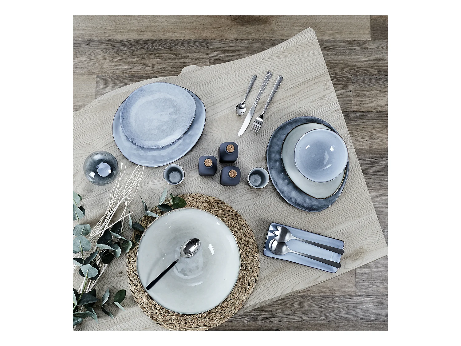 Assiette Galet 27.5x23cm Au Gres Du Temps Gris Gris