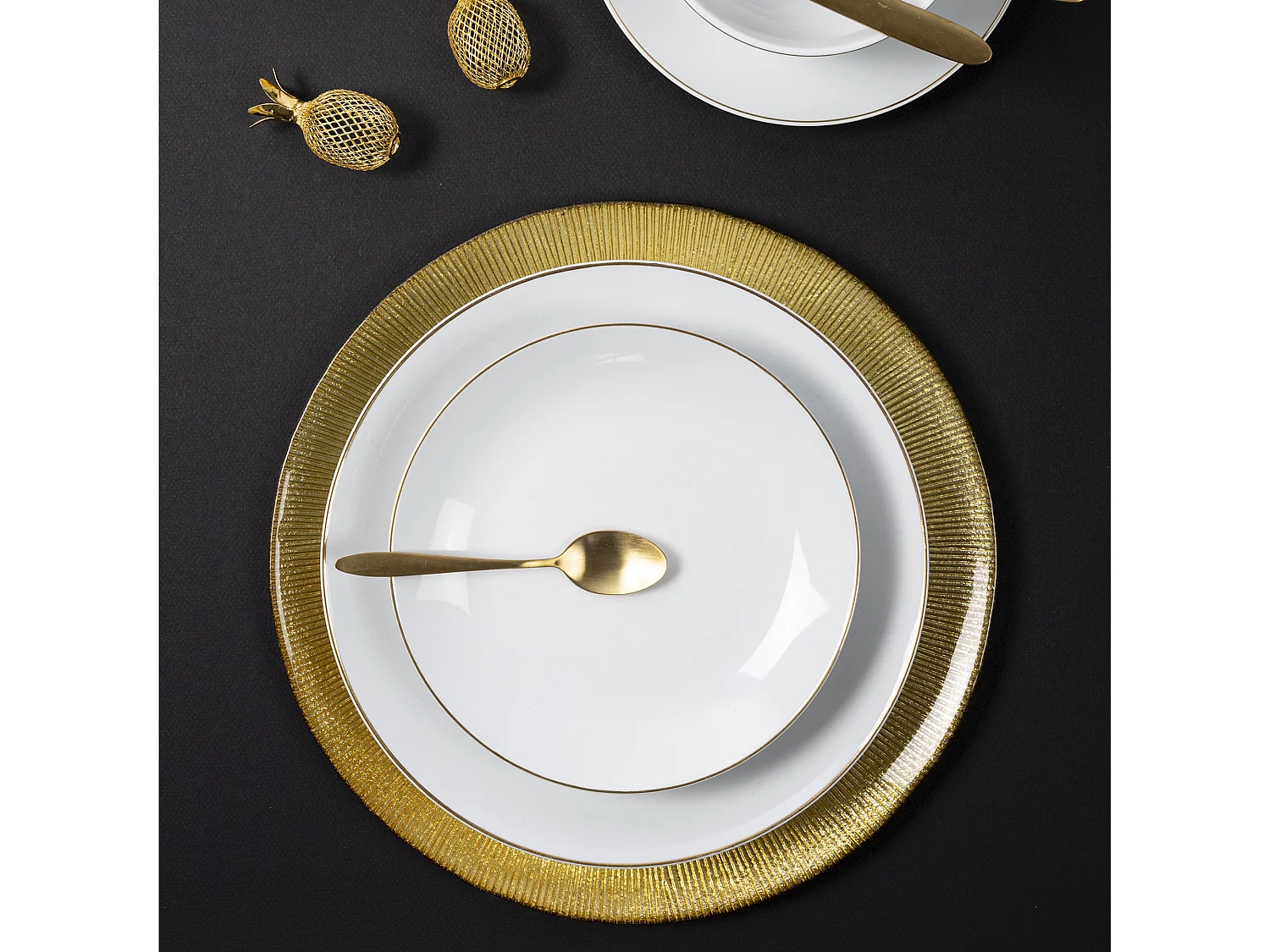 Assiette Lisere Dore 26cm Blanc, Or