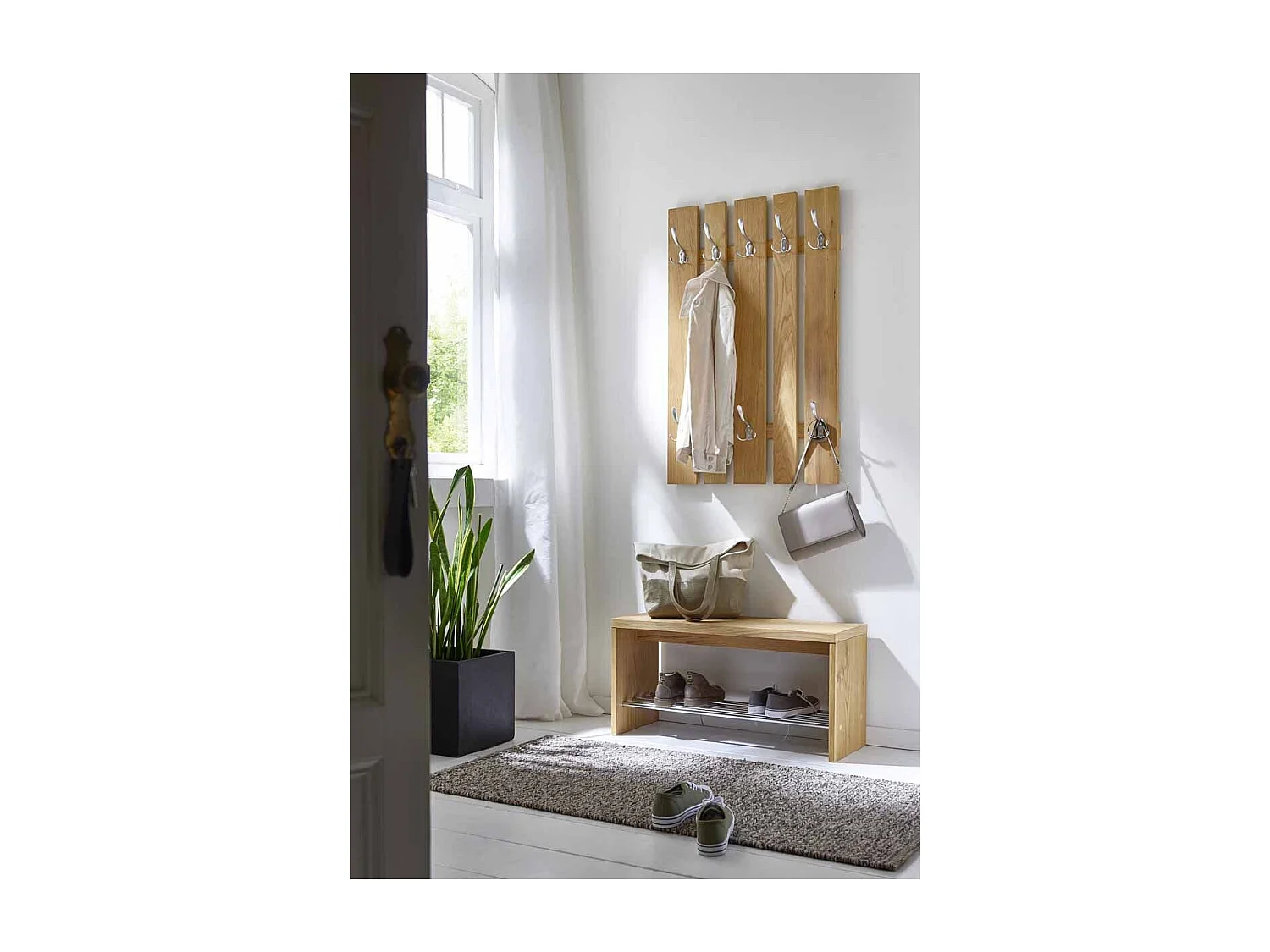 Perchero de pared de diseño en madera con 8 ganchos Palet