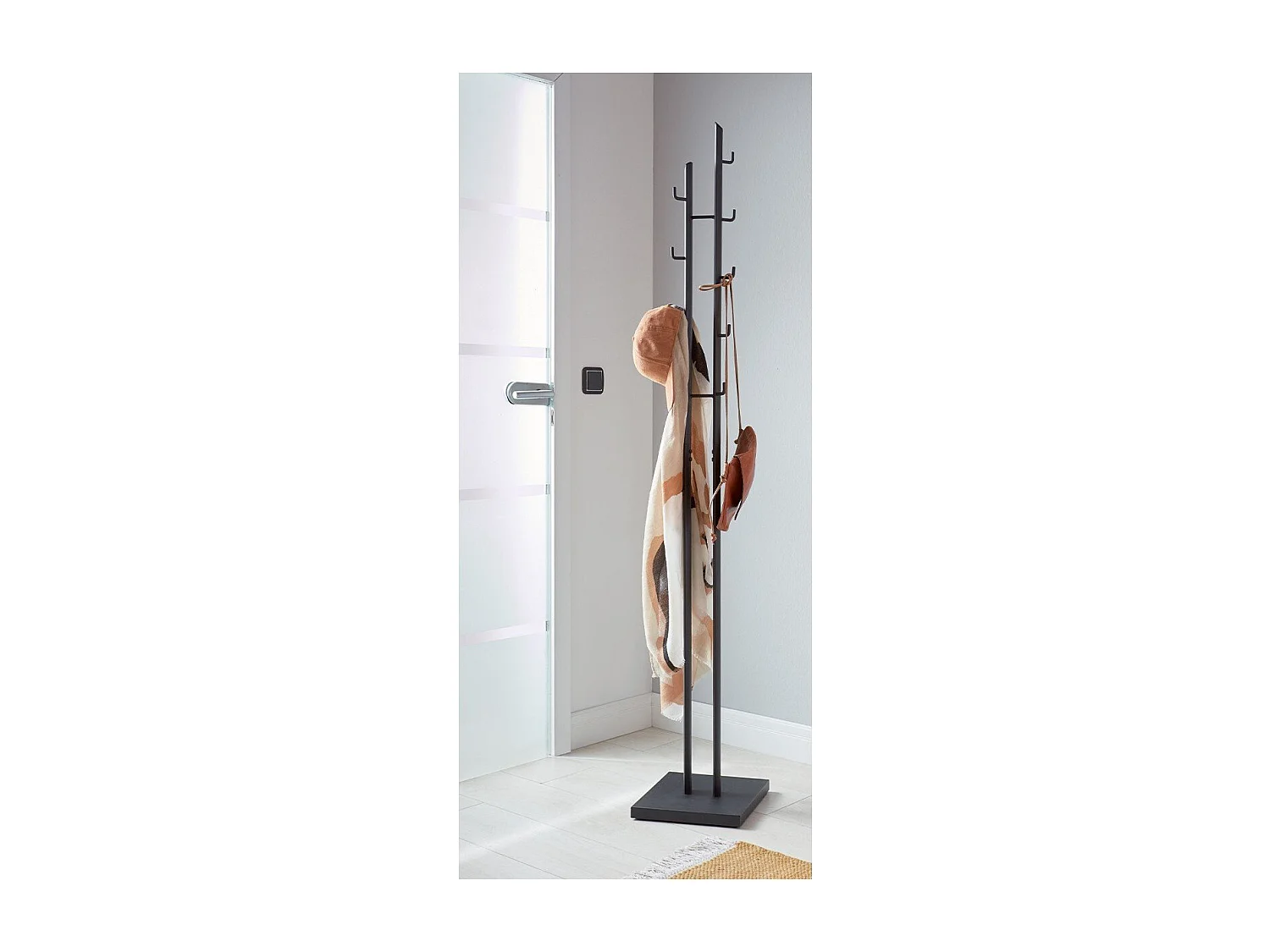 Porte manteau en métal - H176 cm