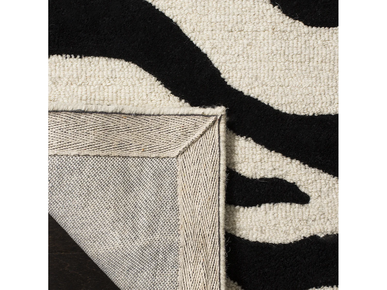 Tapis Neutre/Noir 183 X 274 cm - Nahla