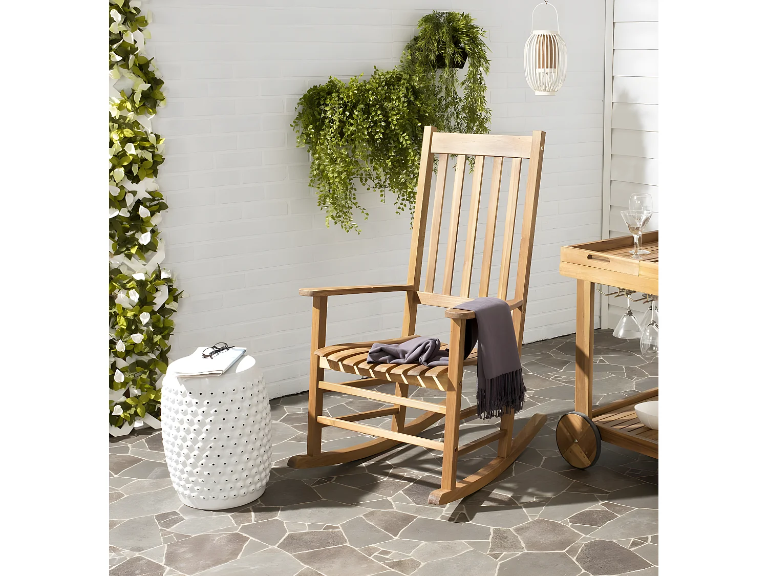 Fauteuil à bascule pour l'extérieur TEAK 66 X 85 X 113 cm - Shasta