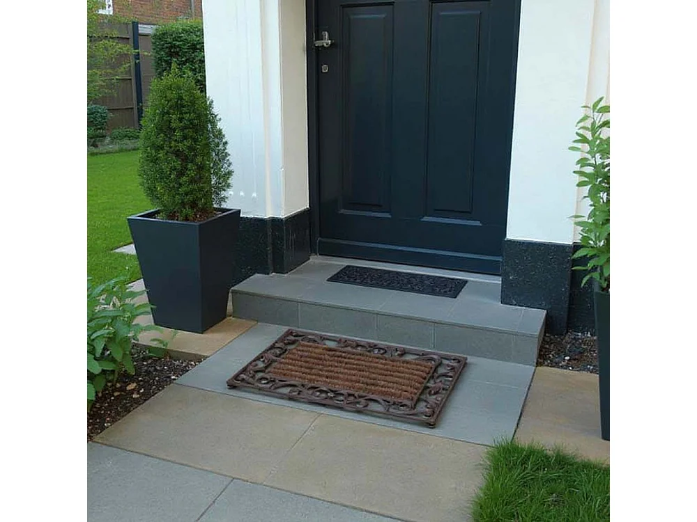 Paillasson en fonte et rouleau coco