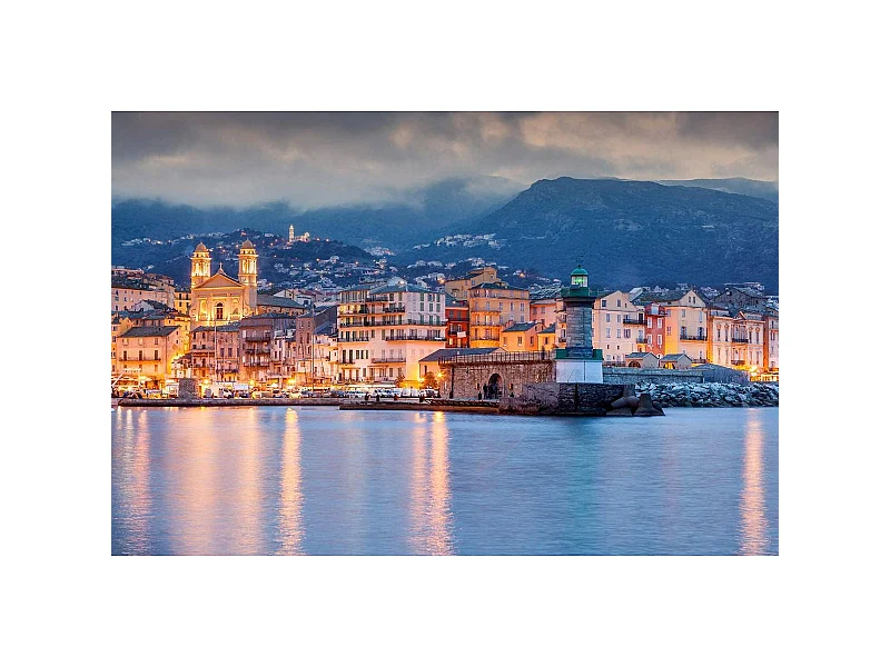 Tableau sur verre synthétique Bastia de nuit 65x97 cm