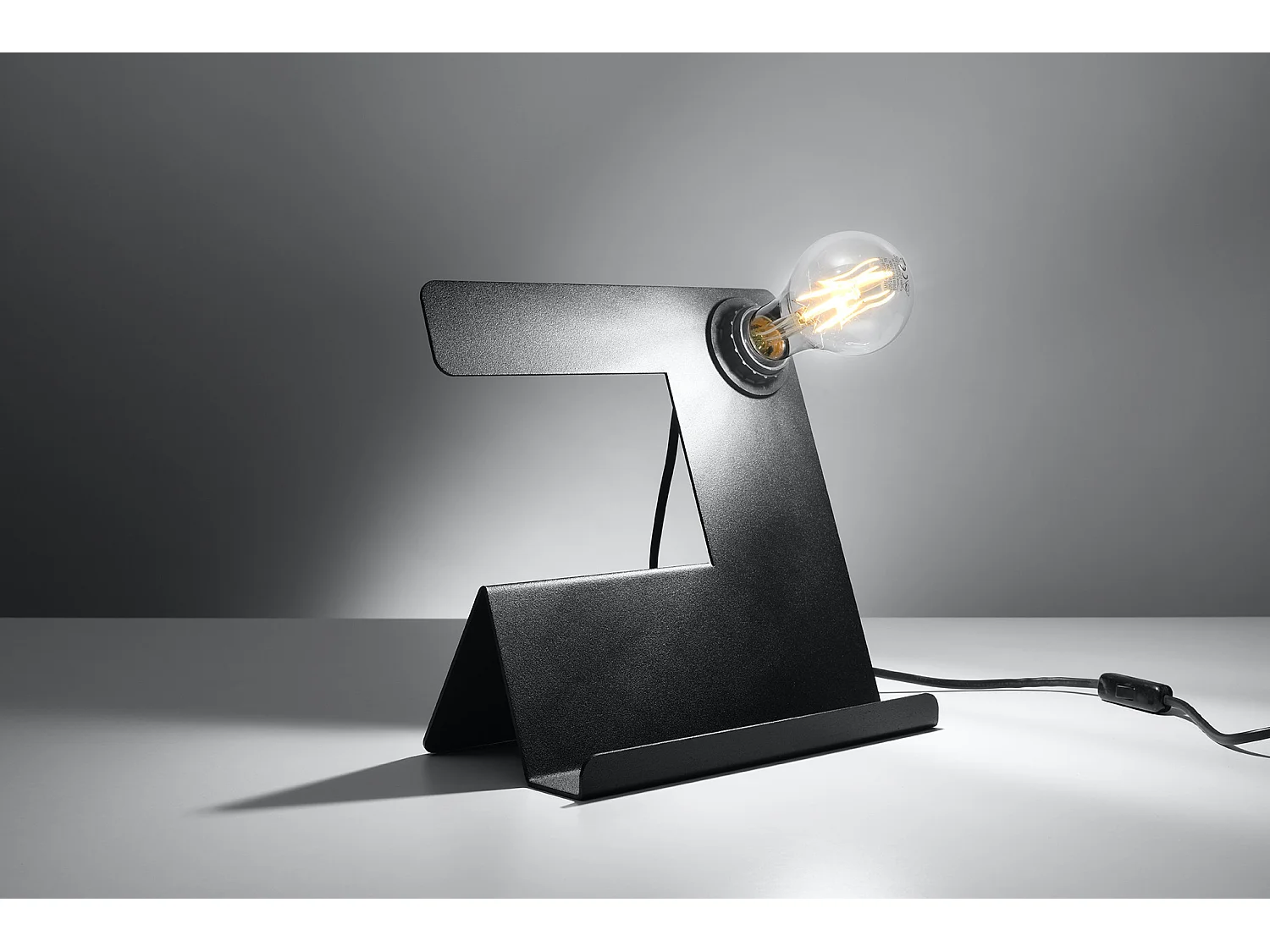 Sollux INCLINE Lampe à poser Noir E27