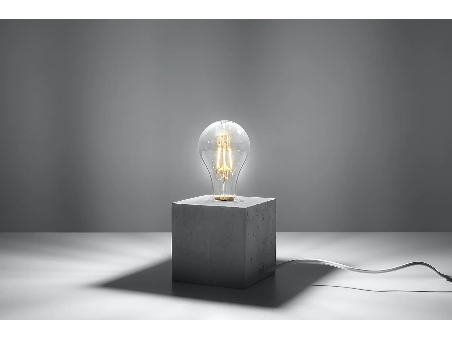 Bureaulampen Ariz Industrieel Van  - 1 Lichtbronnen - L.10 X H.10 Cm - Grijs