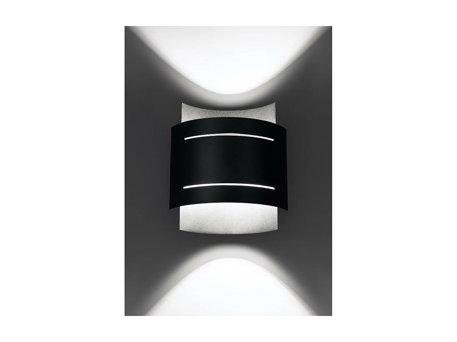 Wandlampen Hestia Modern Van  - 1 Lichtbronnen - L.21 X H.23 Cm - Zwart