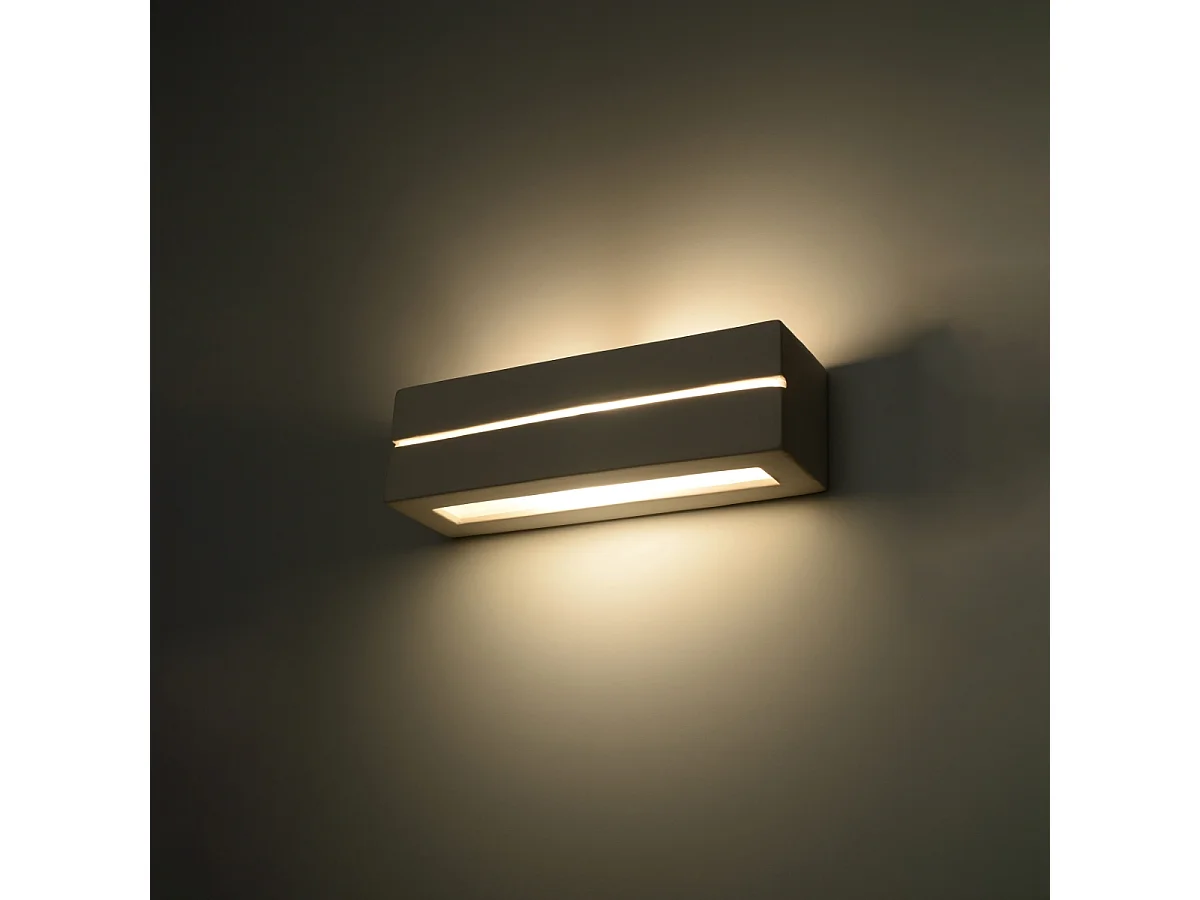 Appliques Vega Moderne En Céramique - 1 Sources Lumineuses - L.32,5 X H.9,5 Cm - Blanc