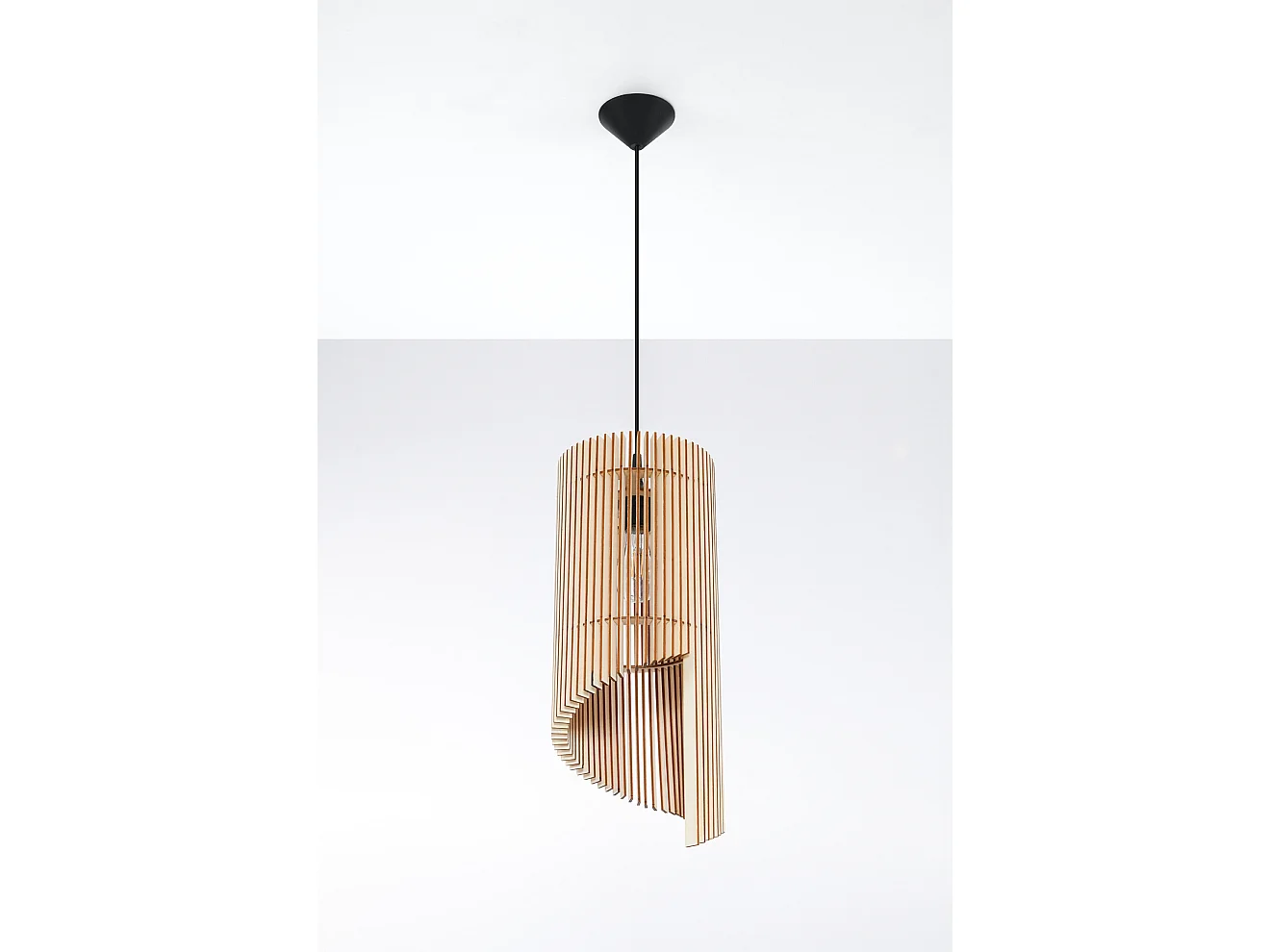 Hanglampen Alexia Scandinavisch Van  - 1 Lichtbronnen - L.21 X H.120 Cm - Natuurlijk Hout