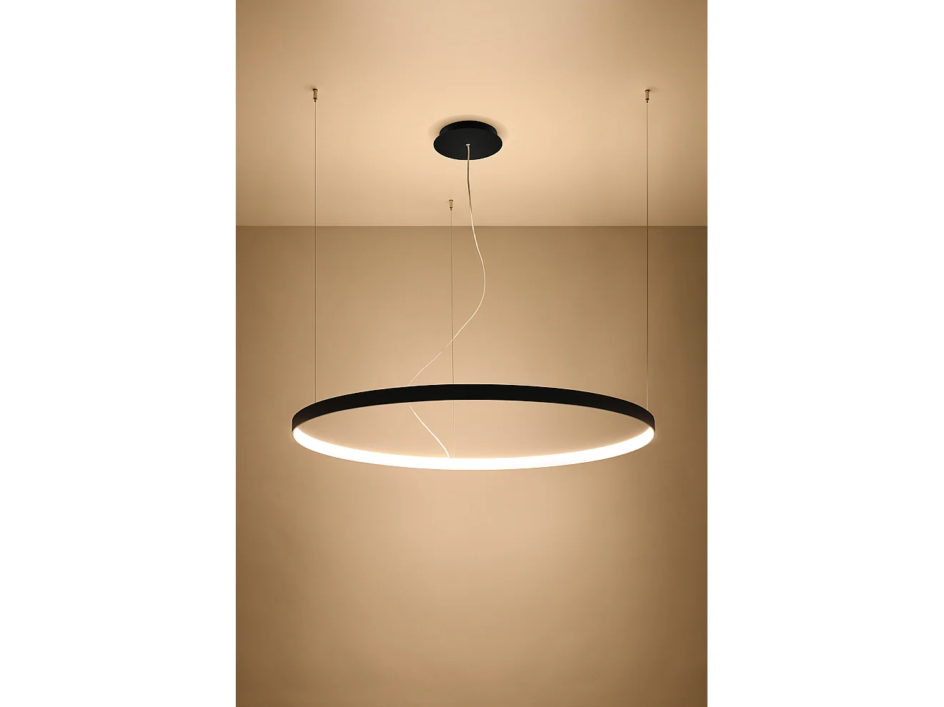 Lampada a sospensione circolare a LED integrata nera 110 cm 3000K Lámpara colgante circular LED integrada Negra 110cm 3000K