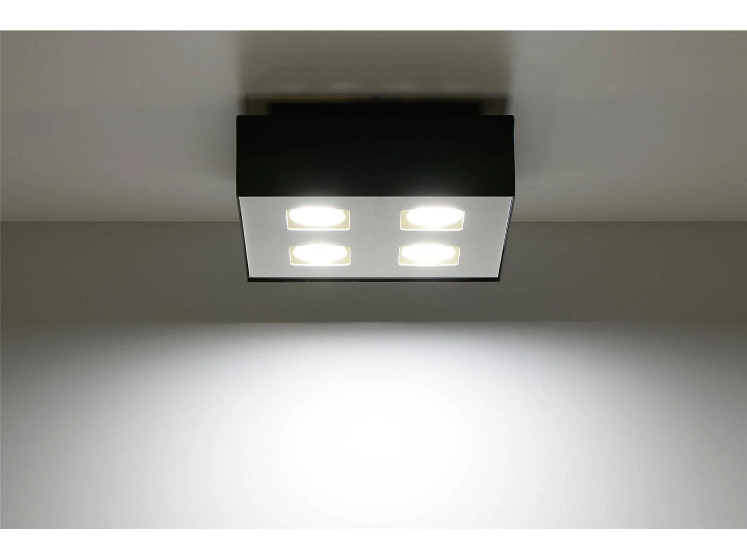 Plafondlampen Mono Minimalistisch Van  - 4 Lichtbronnen - L.24 X H.11 Cm - Zwart Wit