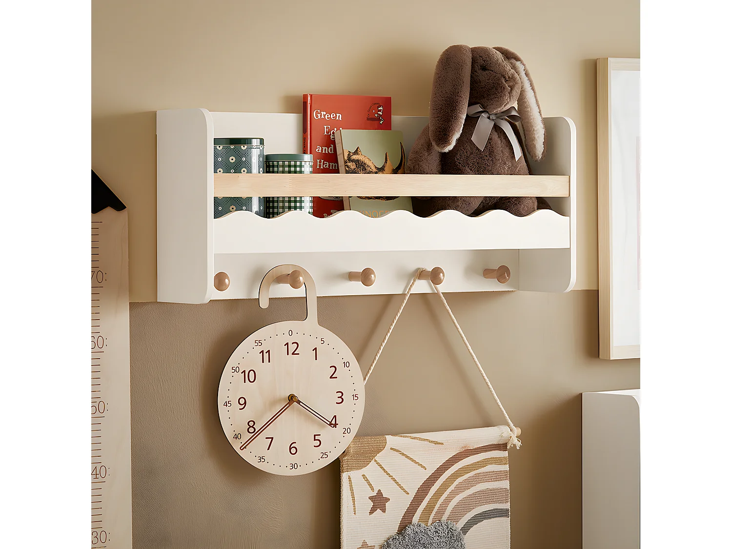 SoBuy KMB78-W Étagère Murale, Étagère de Rangement Suspendue, Porte-manteau pour Enfants, Étagère à Livres, Bibliothèque avec 1 Étagère et 5 Crochets