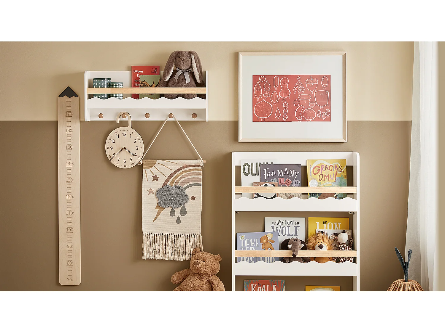 SoBuy KMB78-W Étagère Murale, Étagère de Rangement Suspendue, Porte-manteau pour Enfants, Étagère à Livres, Bibliothèque avec 1 Étagère et 5 Crochets