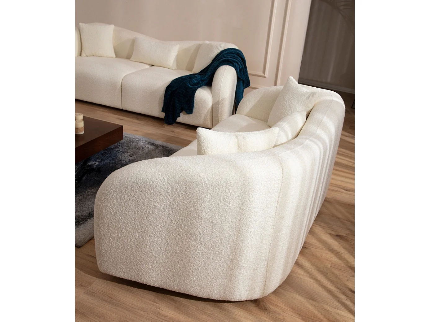 Canapé 2 places avec 2 coussins Helfert Tissu bouclé Blanc crème