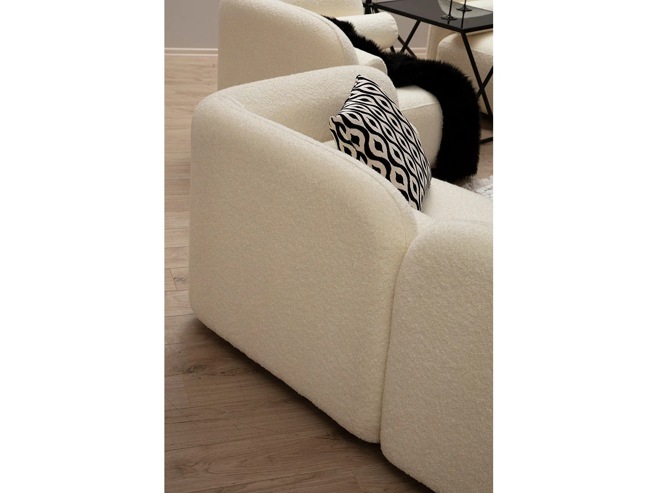 Sofá Altadena 122, De color marrón claro, 190x74x90cm, Tapiz, Patas: Madera