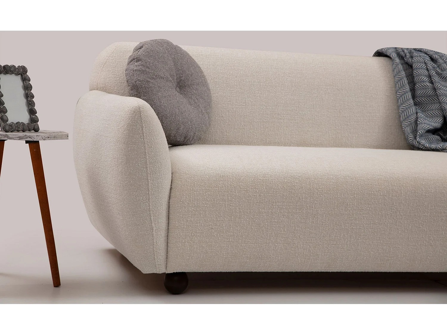 Sofá Altadena 188, De color marrón claro, 223x83x86cm, Tapiz, Patas: Madera