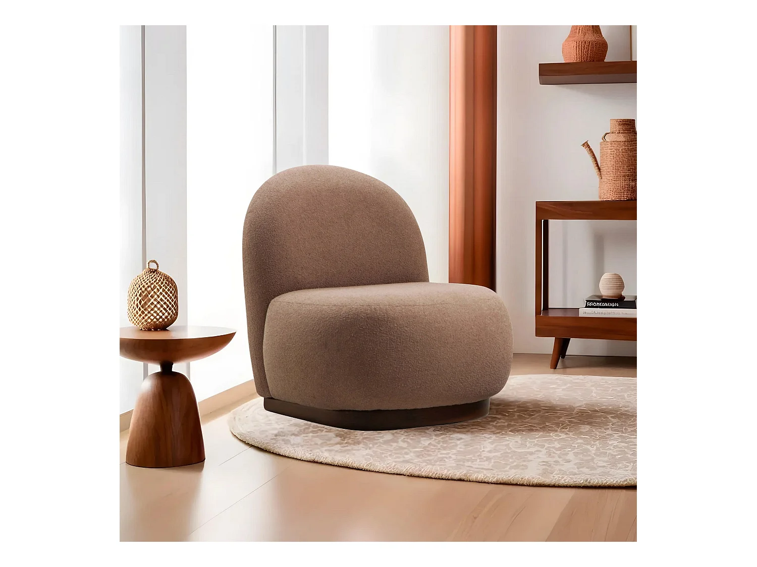 Elegante fauteuil, Cappuccinokleur, 74 x 85 x 75 cm | Frame van beukenhout en spaanplaat, 100% polyester, poten van walnoothout | Perfect om