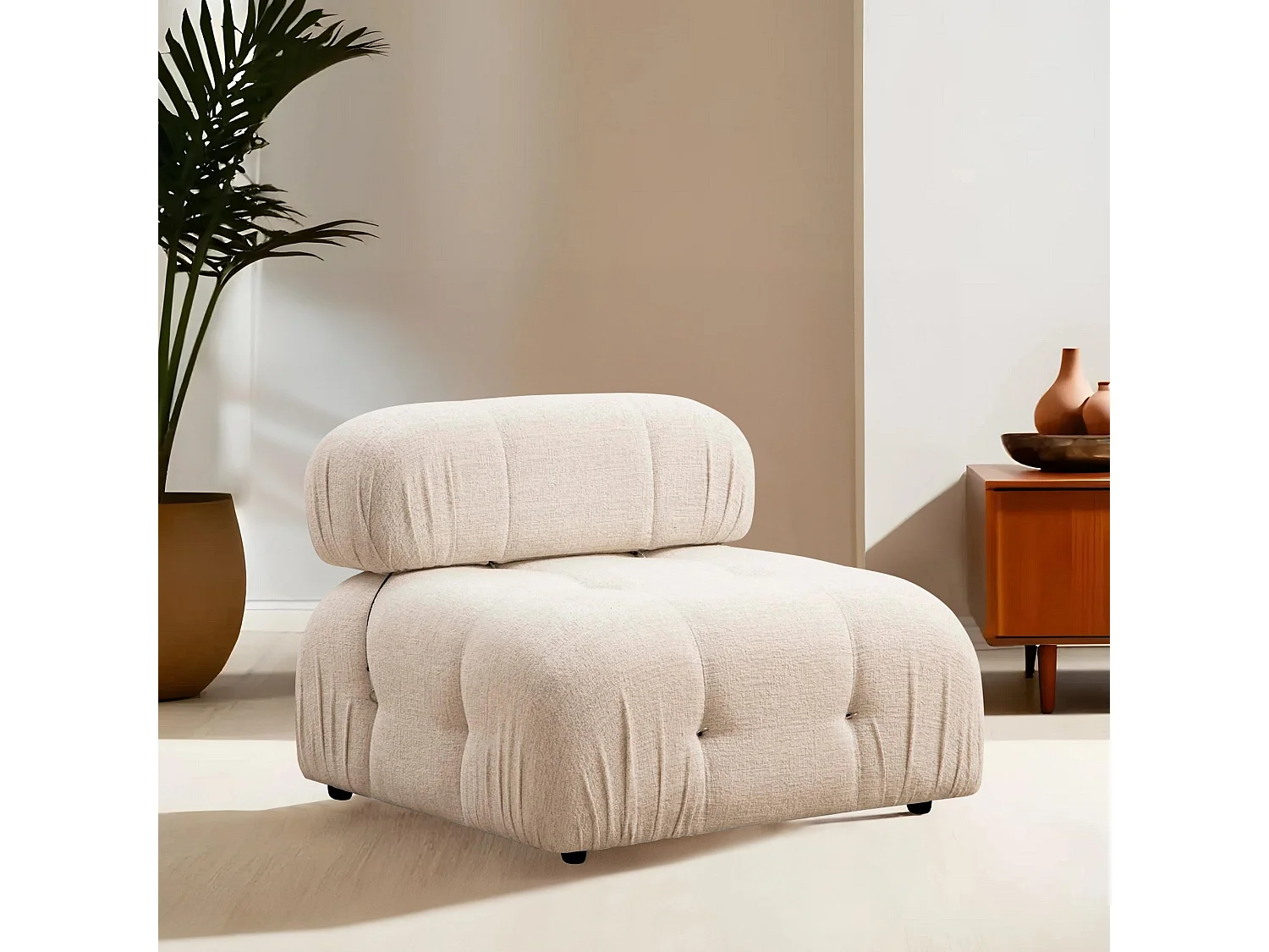 Poltrona elegante de 1 lugar, creme, 95 x 95 x 75 cm | Estrutura em madeira de faia, 100% poliéster, encosto removível, espuma macia | Perfeito para d