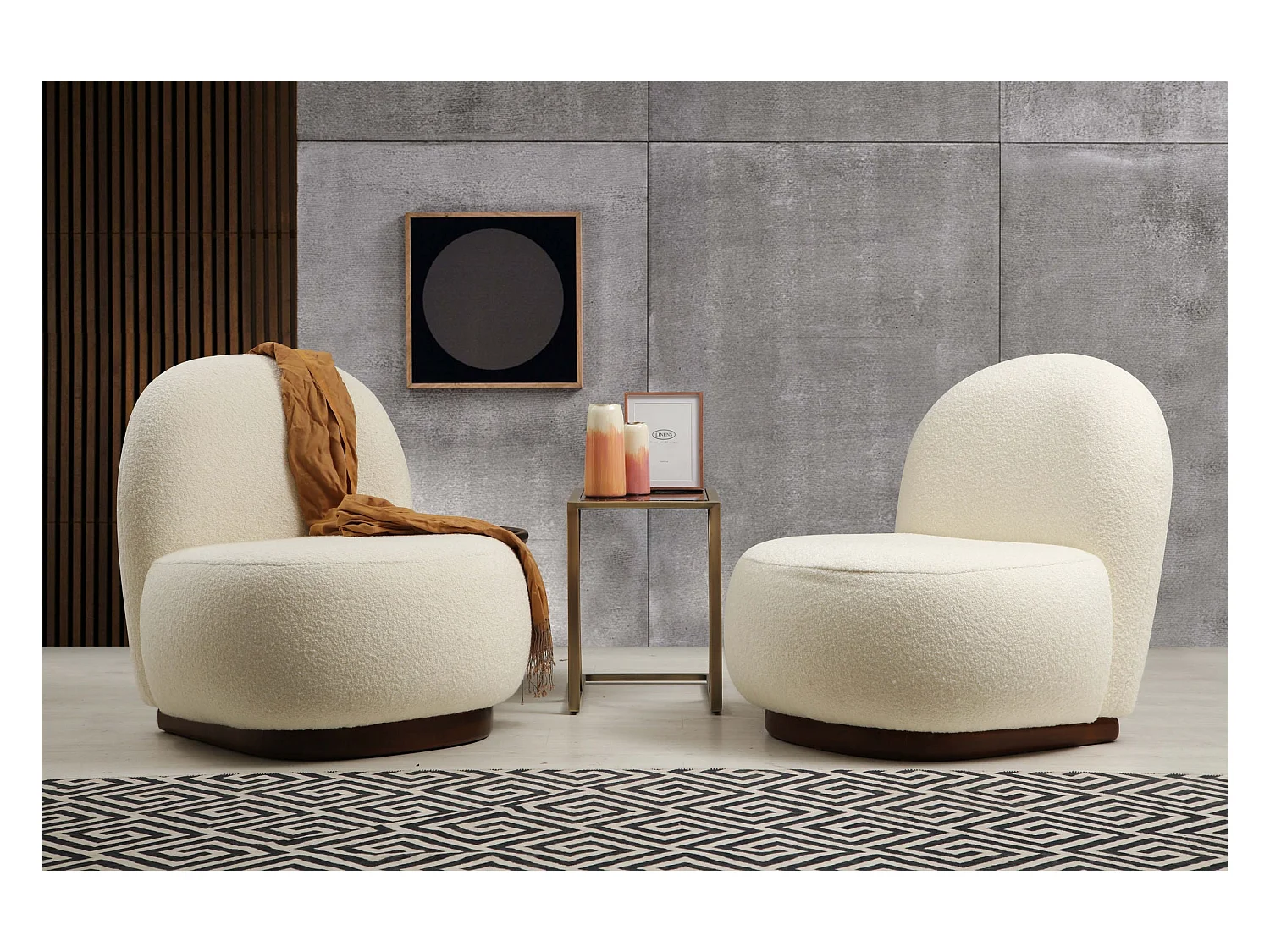 Elegante fauteuil, wit bouclé, 74 x 85 x 75 cm | Frame van beukenhout en spaanplaat, 100% polyester, poten van walnoothout | Perfect om te d