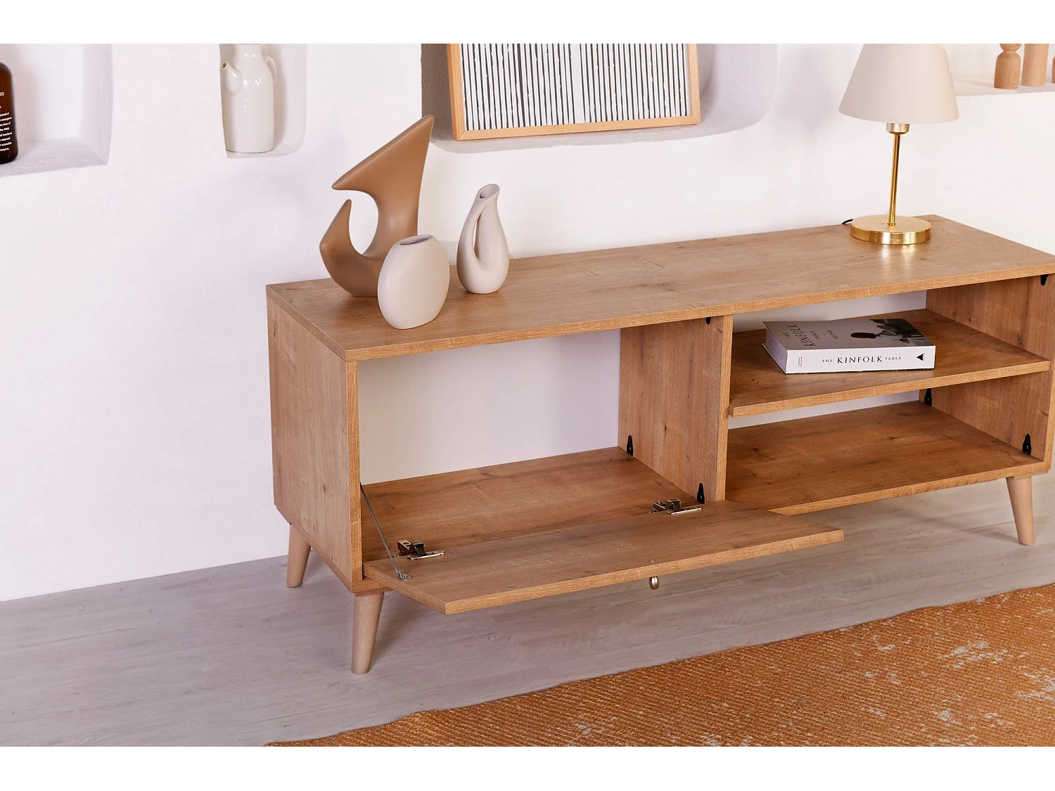 Elegante mueble de TV de roble, 138 x 55 x 41 cm | Tablero de partículas revestido 100 % melaminizado, patas de carpe (15 cm) | Perfecto para salones modernos
