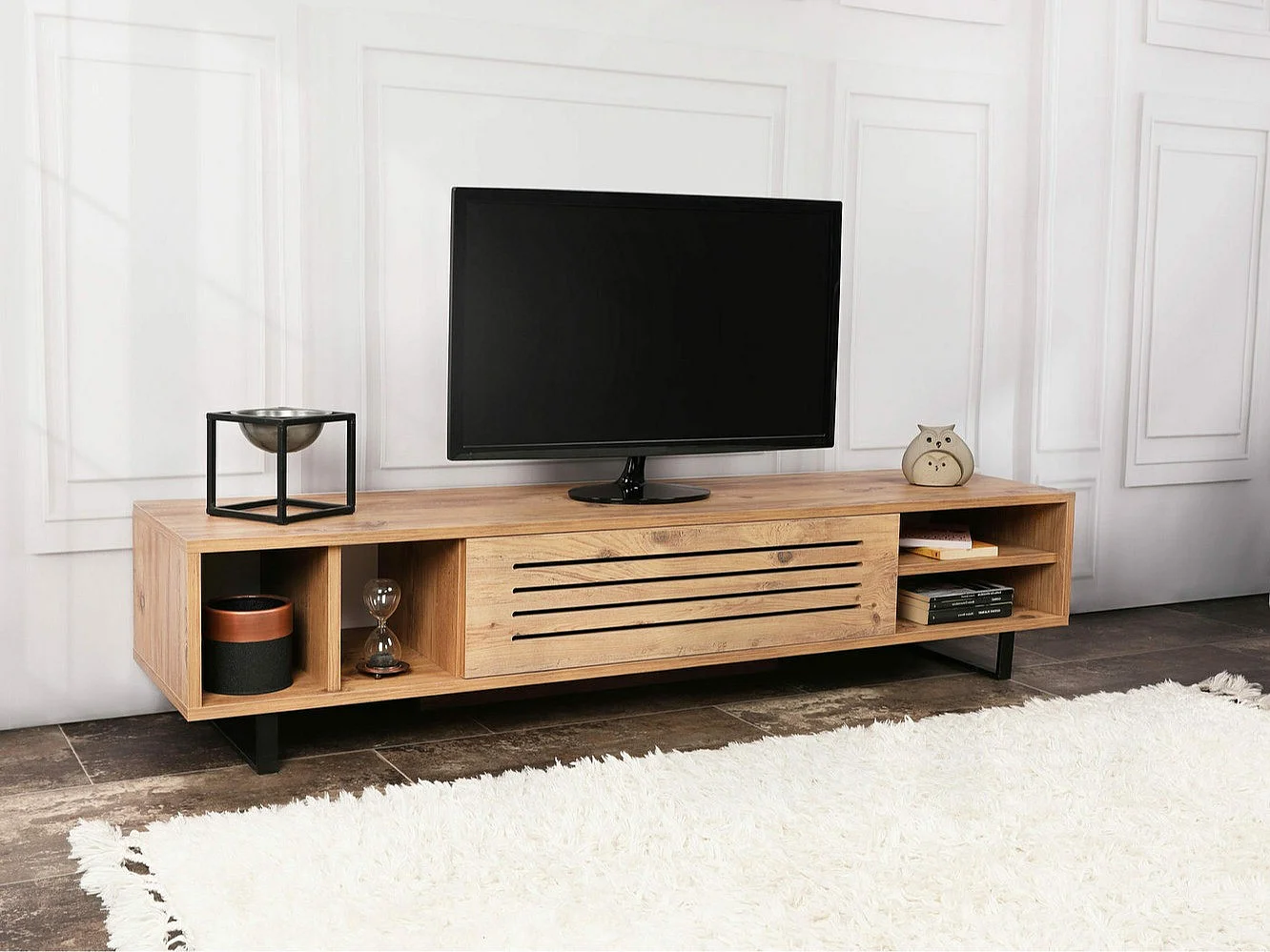 Meuble TV 2 portes et 4 compartiment Leslie 160cm Métal Noir et Bois Naturel
