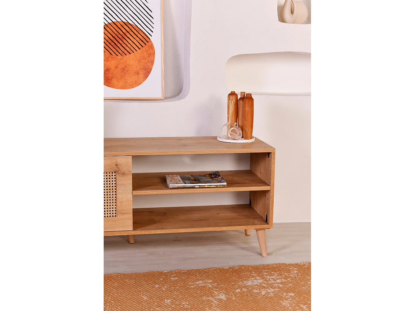 Elegante mueble de TV de roble, 138 x 55 x 41 cm | Tablero de partículas revestido 100 % melaminizado, patas de carpe (15 cm) | Perfecto para salones modernos