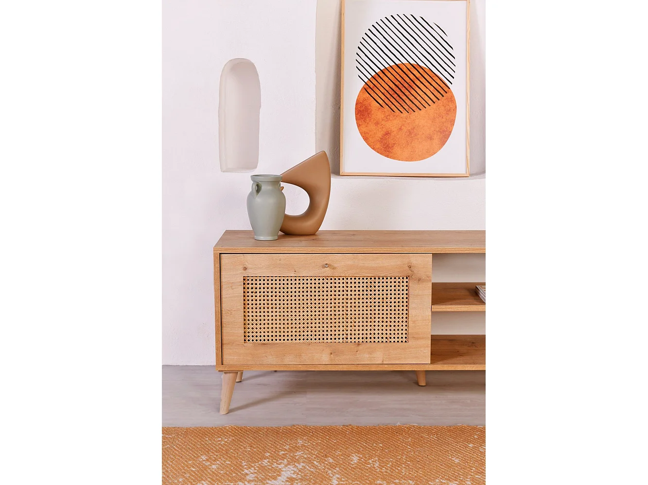 Eleganter TV-Ständer aus Eiche, 138 x 55 x 41 cm | 100 % melaminbeschichtete Spanplatte, Beine aus Weißbuche (15 cm) | Perfekt für moderne Wohnzimmer