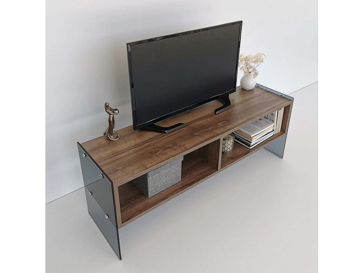 Mesa de tv Kailua 276, Nuez, 122x45x35cm