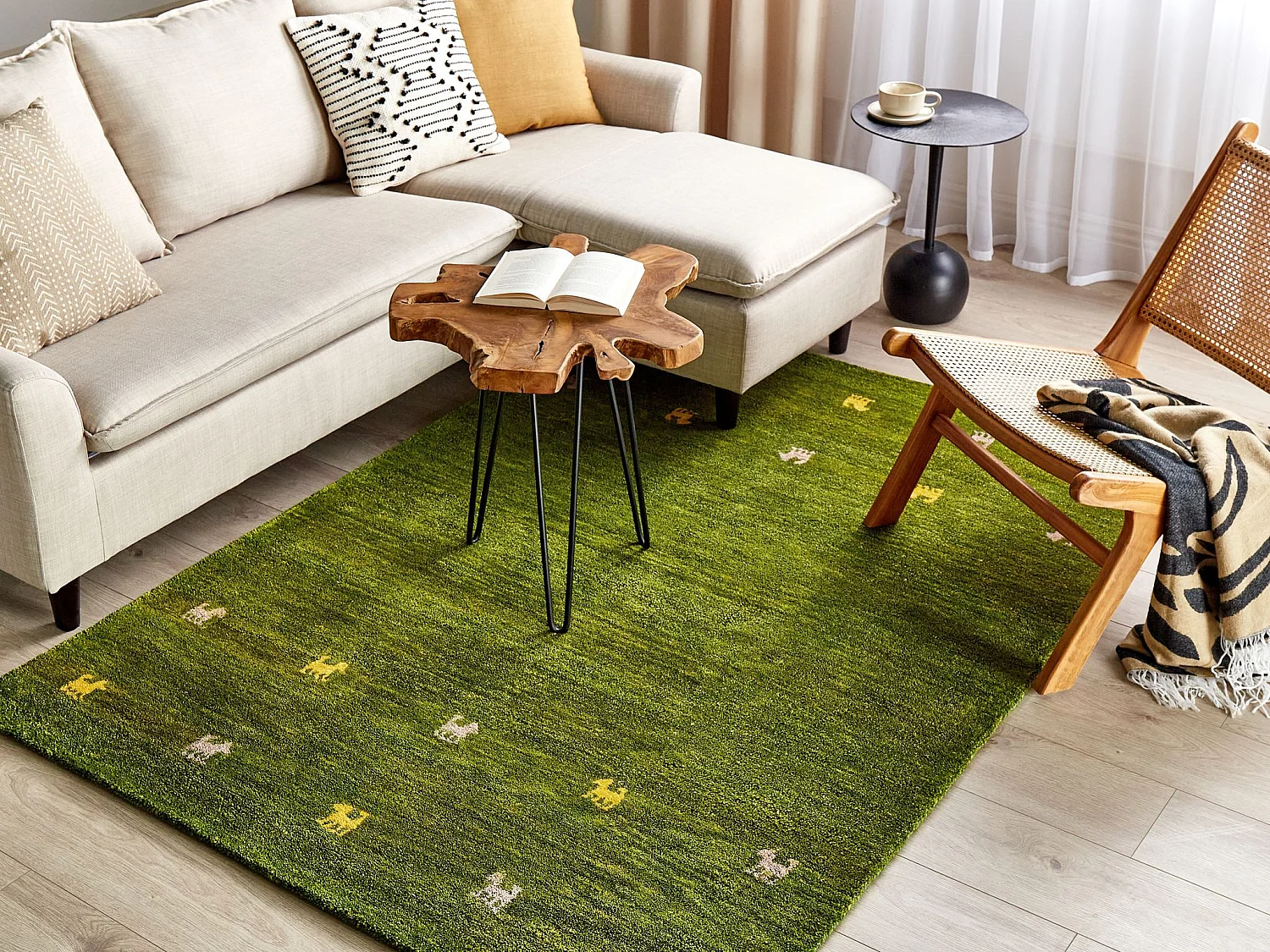 Gabbeh Teppich Wolle grün 140 x 200 cm Tiermuster Hochflor YULAFI