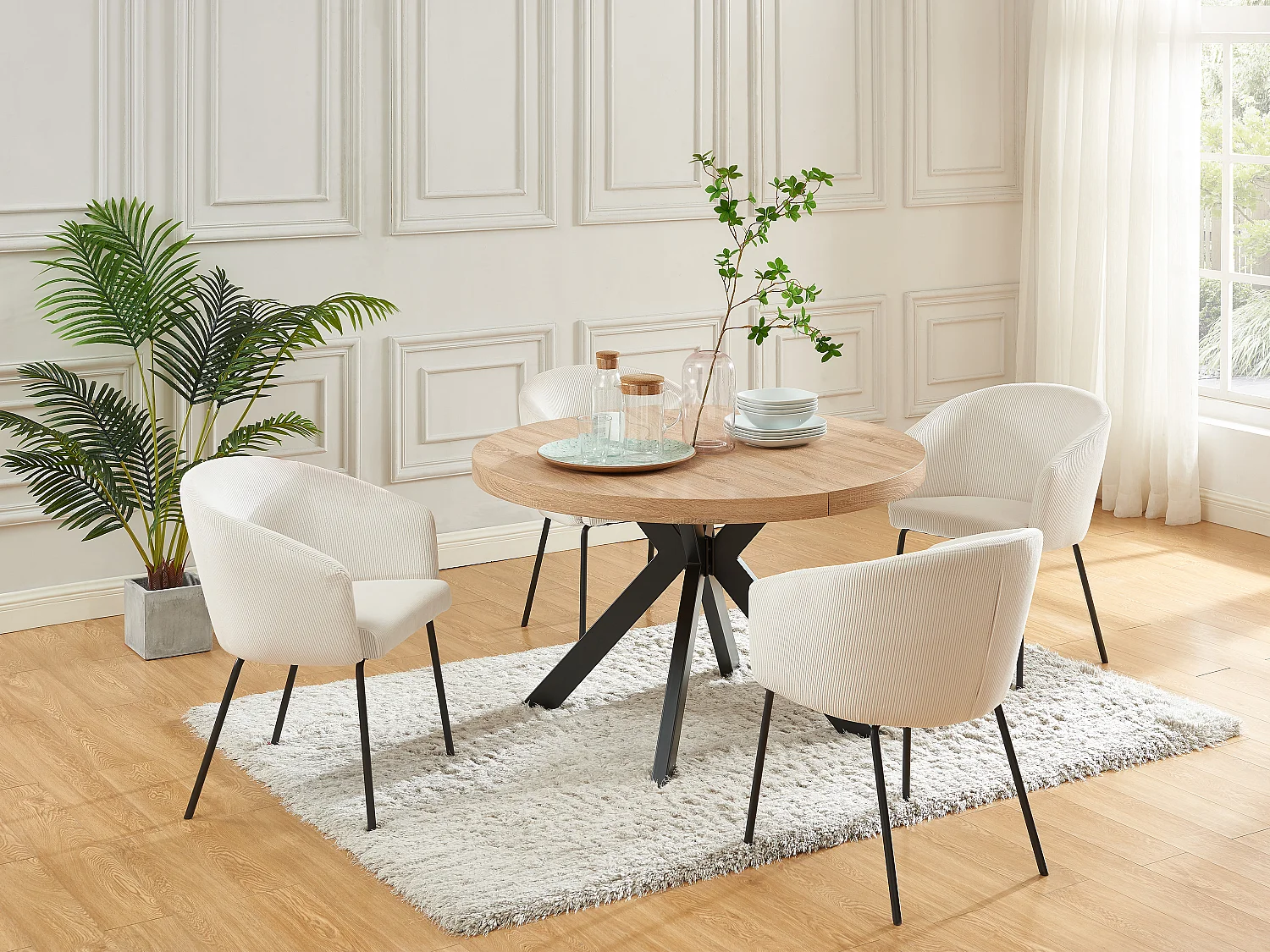 Table à manger extensible 4 à 8 personnes en MDF et acier - Naturel clair et noir - KOMONI