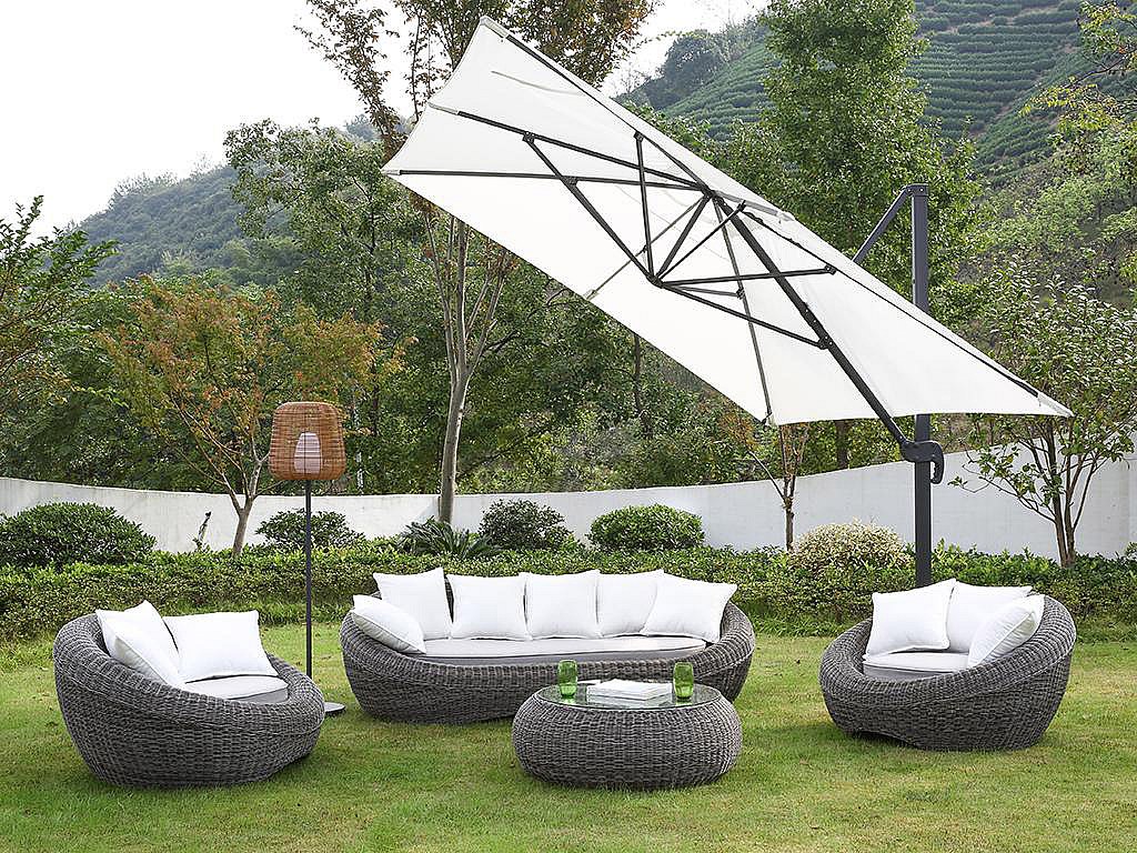 Vente-unique Garten-Sitzgruppe Polyrattan, Sofa, 2 Sessel + Tisch - Grau - Whiteheaven Von Mylia