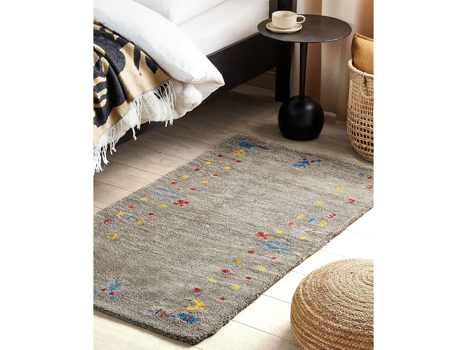 Gabbeh Teppich grau aus Wolle 80 x 150 cm Hochflor mit Muster weich handgetuftet Seymen