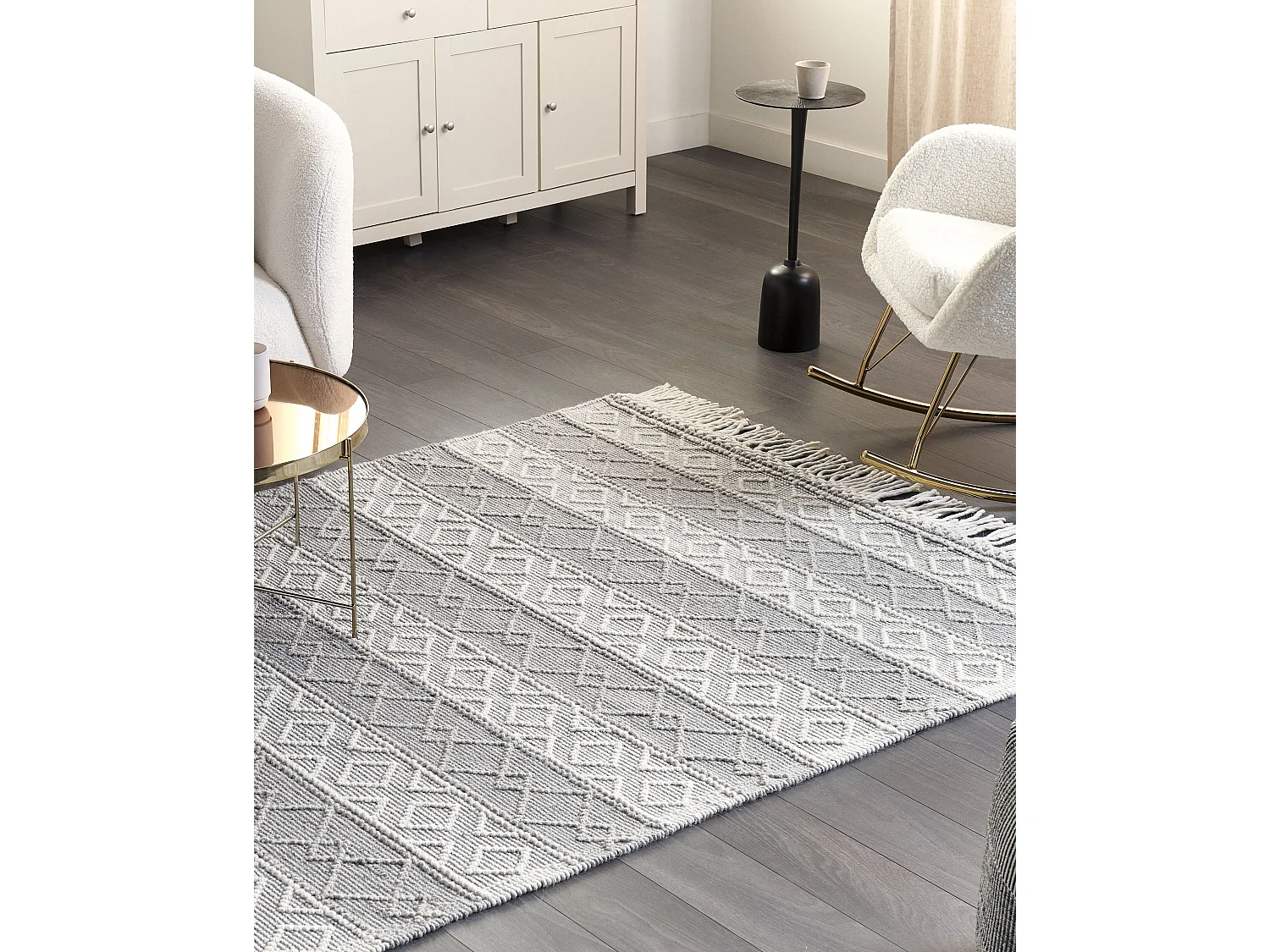 Teppich grau / weiß aus Wolle 160 x 230 cm Kurzflor mit Fransen modern Tonya