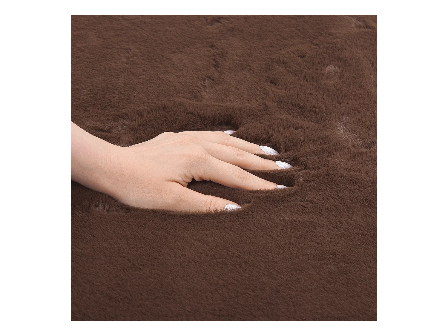 Alfombra marrón 80 x 150 cm MIRPUR